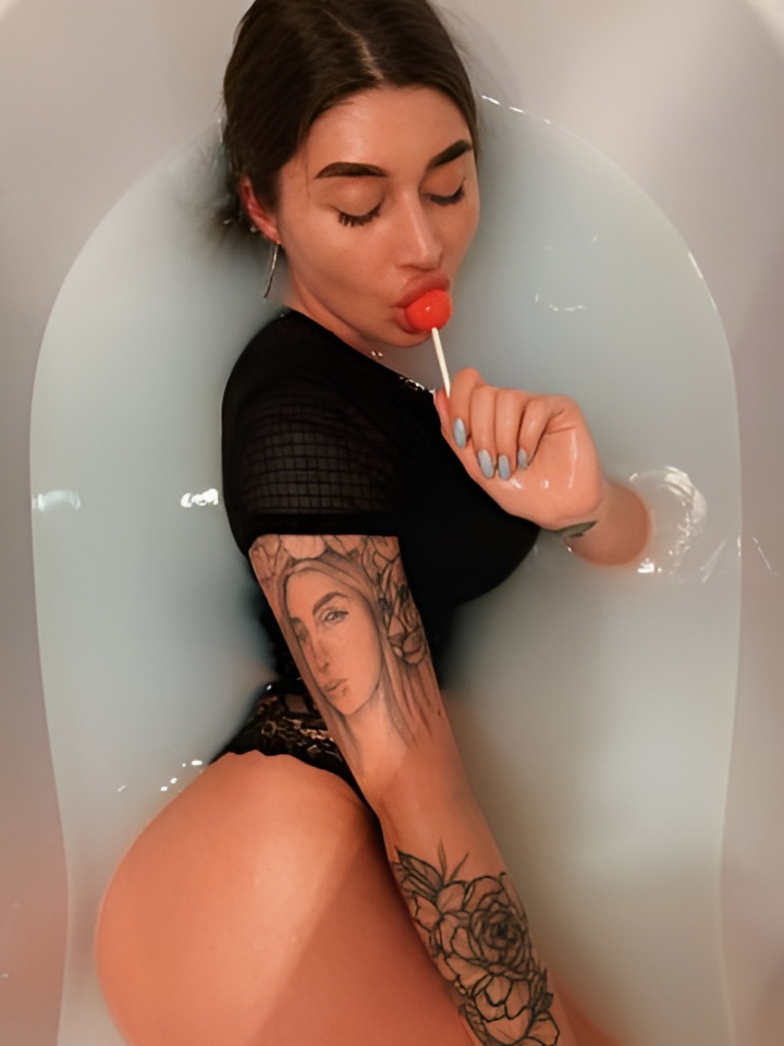 Наталья привлекальеная девушка из Сегежа цена от 2500 руб