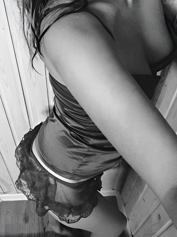 Серафима привлекальеная девушка из Сегежа цена от 1500 руб