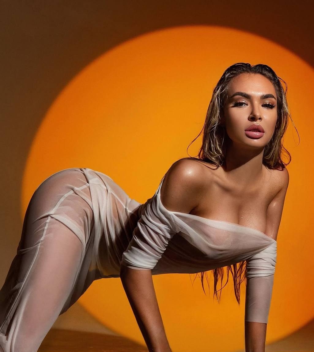 Индивидуалка Клара, доступна для личного знакомства от 8000 руб