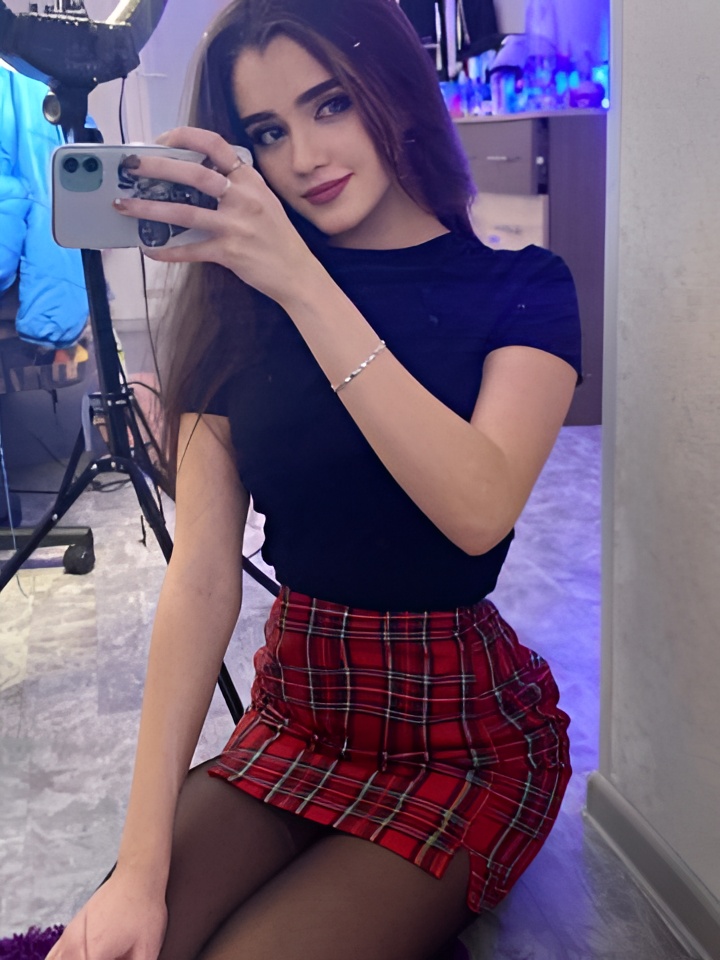 Индивидуалка Карина, доступна для личного знакомства от 2000 руб