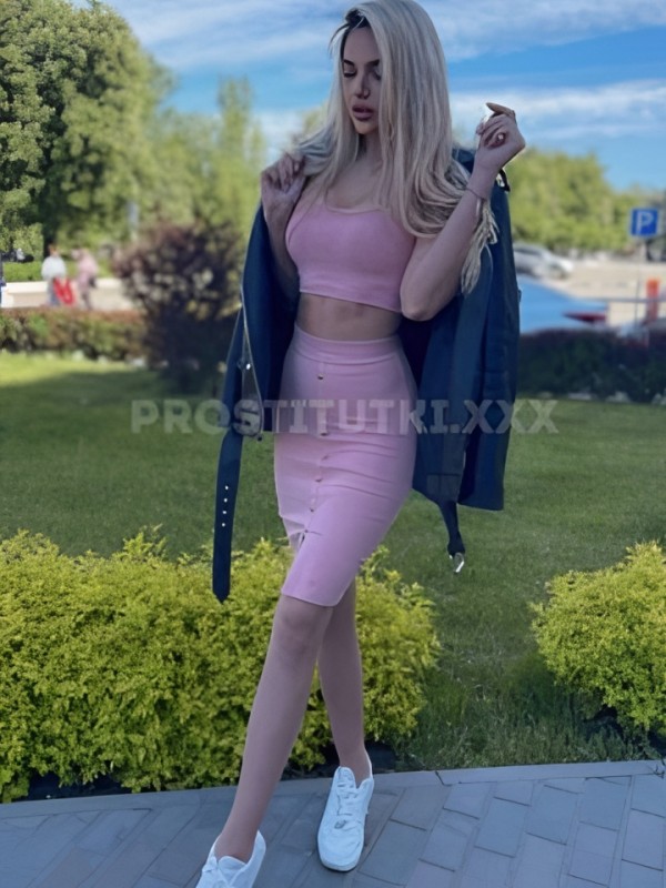 Галя привлекательная девушка из Сегежа цена от 1500 руб