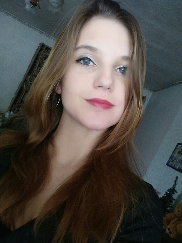 Юля привлекательная девушка из Сегежа цена от 3500 руб