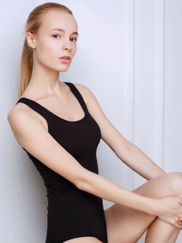 🎥 Тина привлекательная девушка из Сегежа цена от 4000 руб